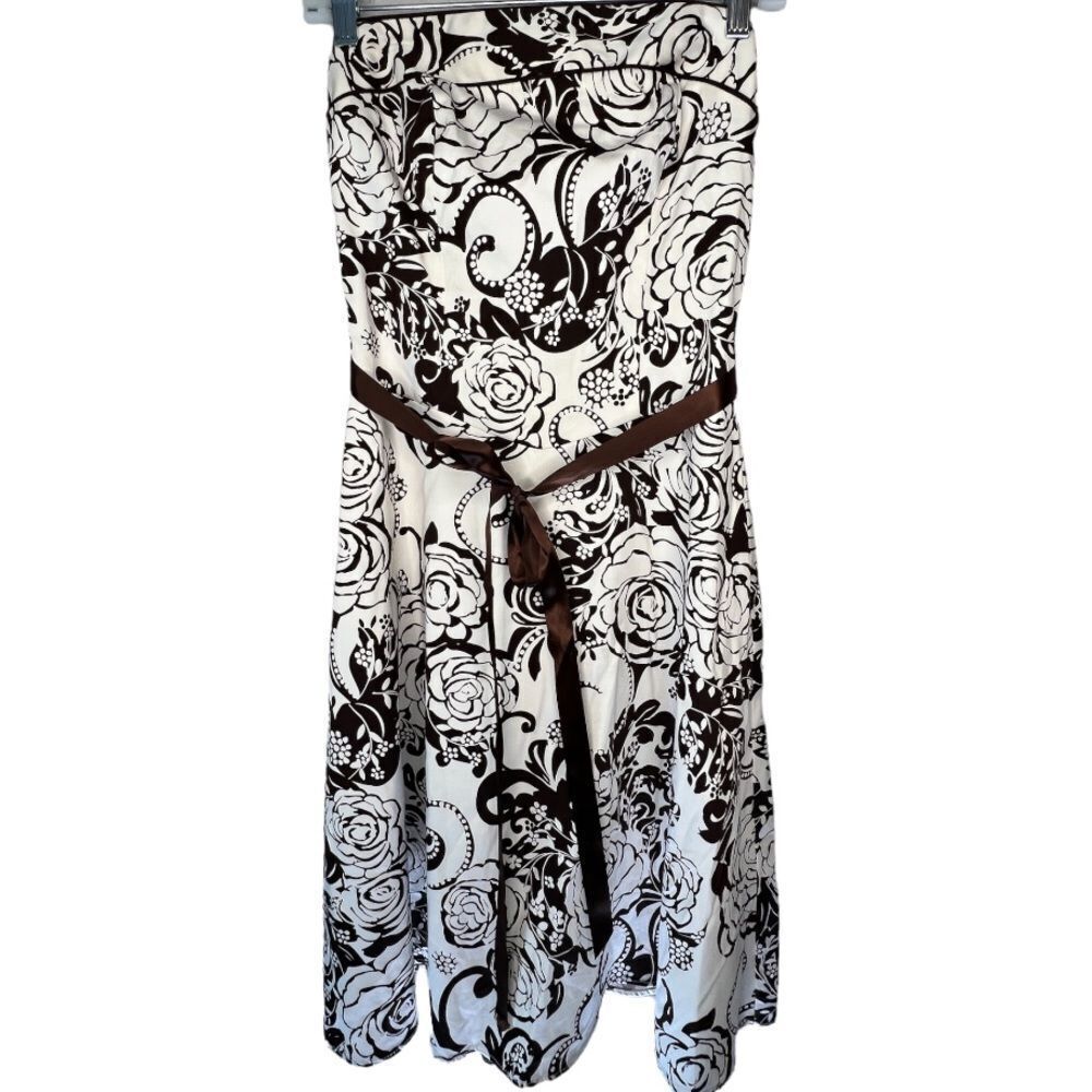 B. Darlin Strapless Dress